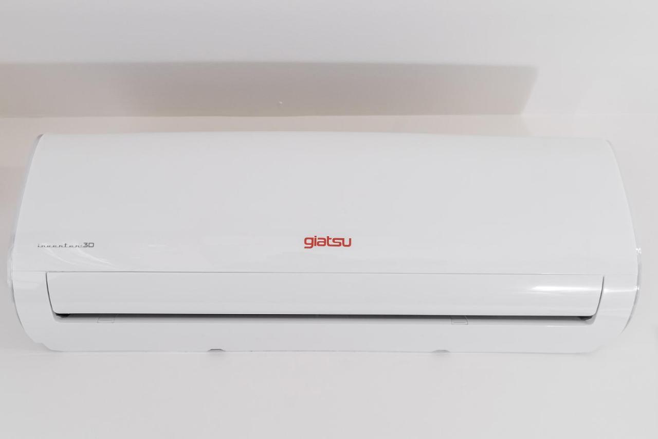 Blonzu Camerun 베날마데나코스타 외부 사진
